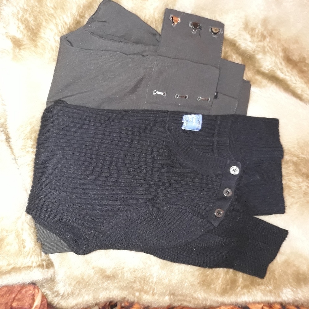 Vera wang sweater INC pants